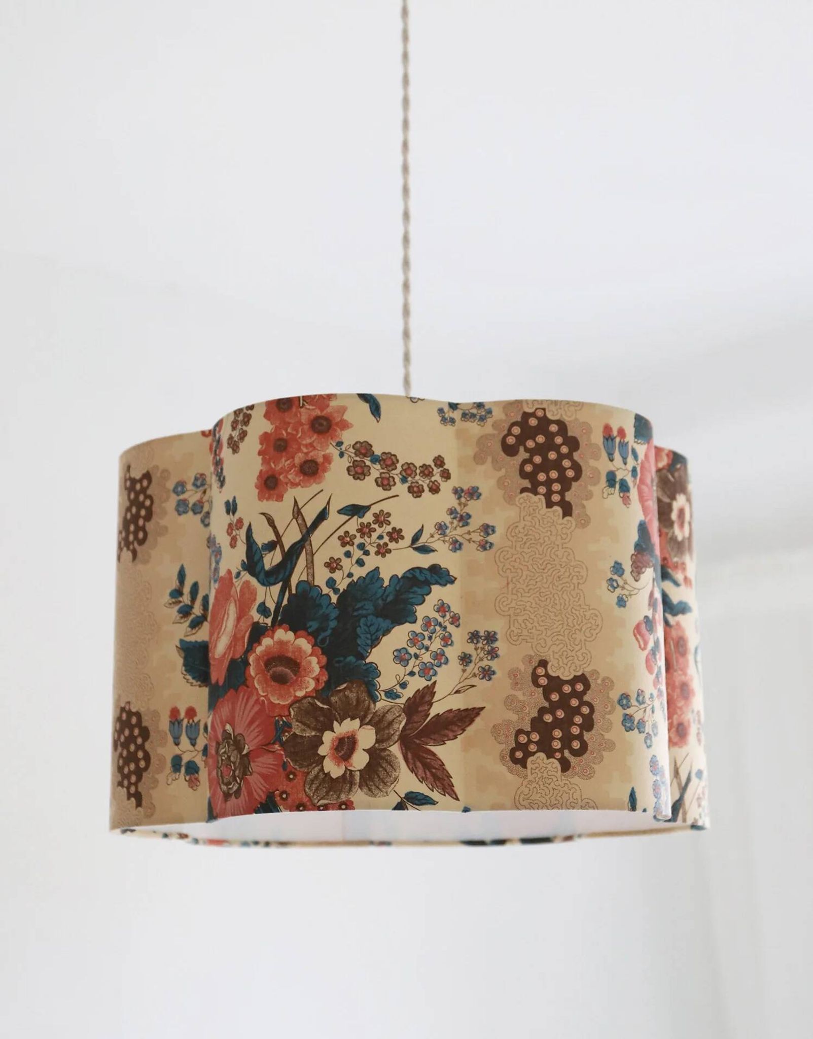 Suspension forme fleur Flora "isabelle"