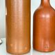 Lot de 2 bouteilles en grès