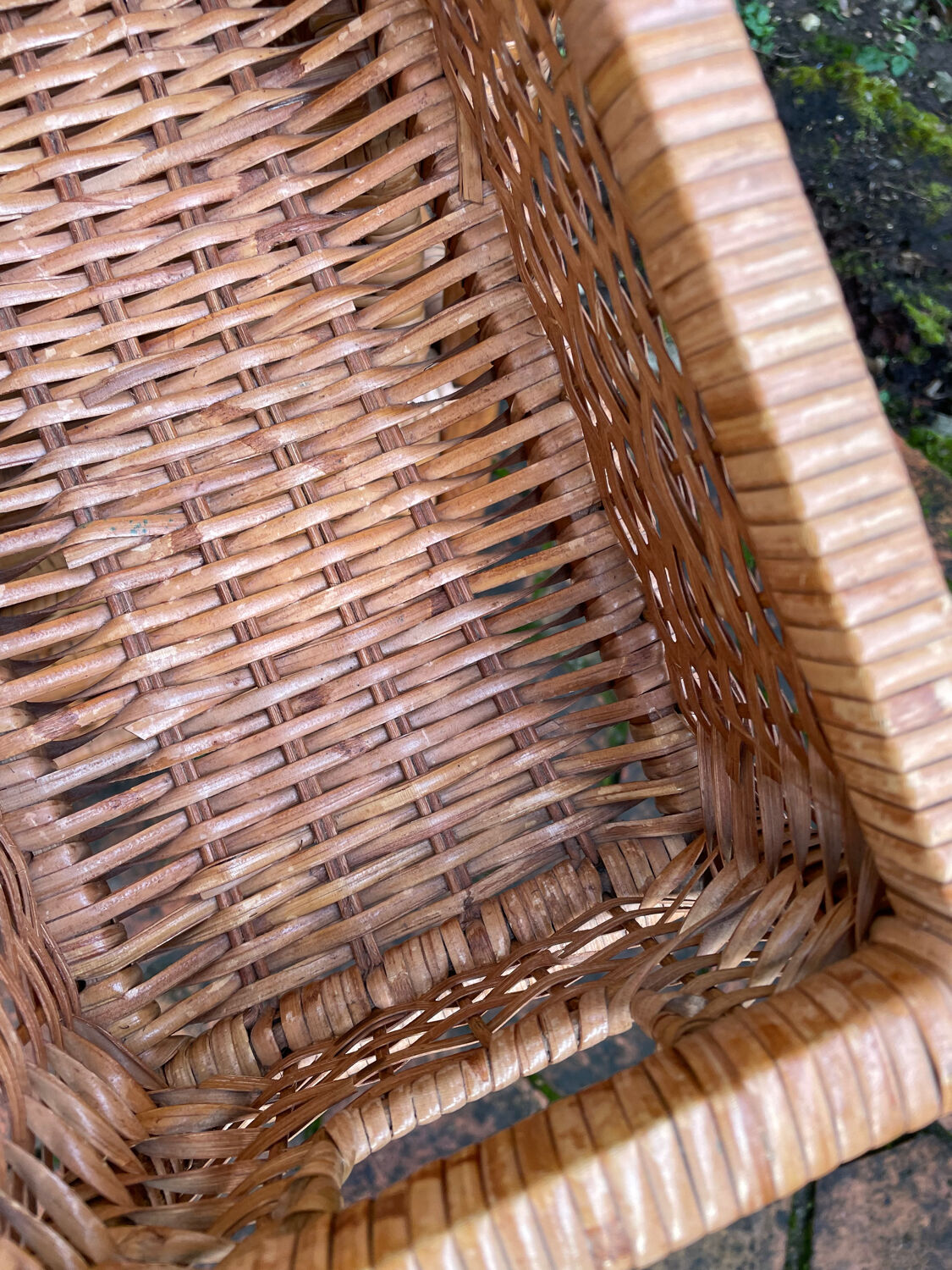 Vintage rattan chest of drawers