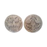 2 médaillons en plâtre d'œuvres du XIIe siècle, XXe siècle