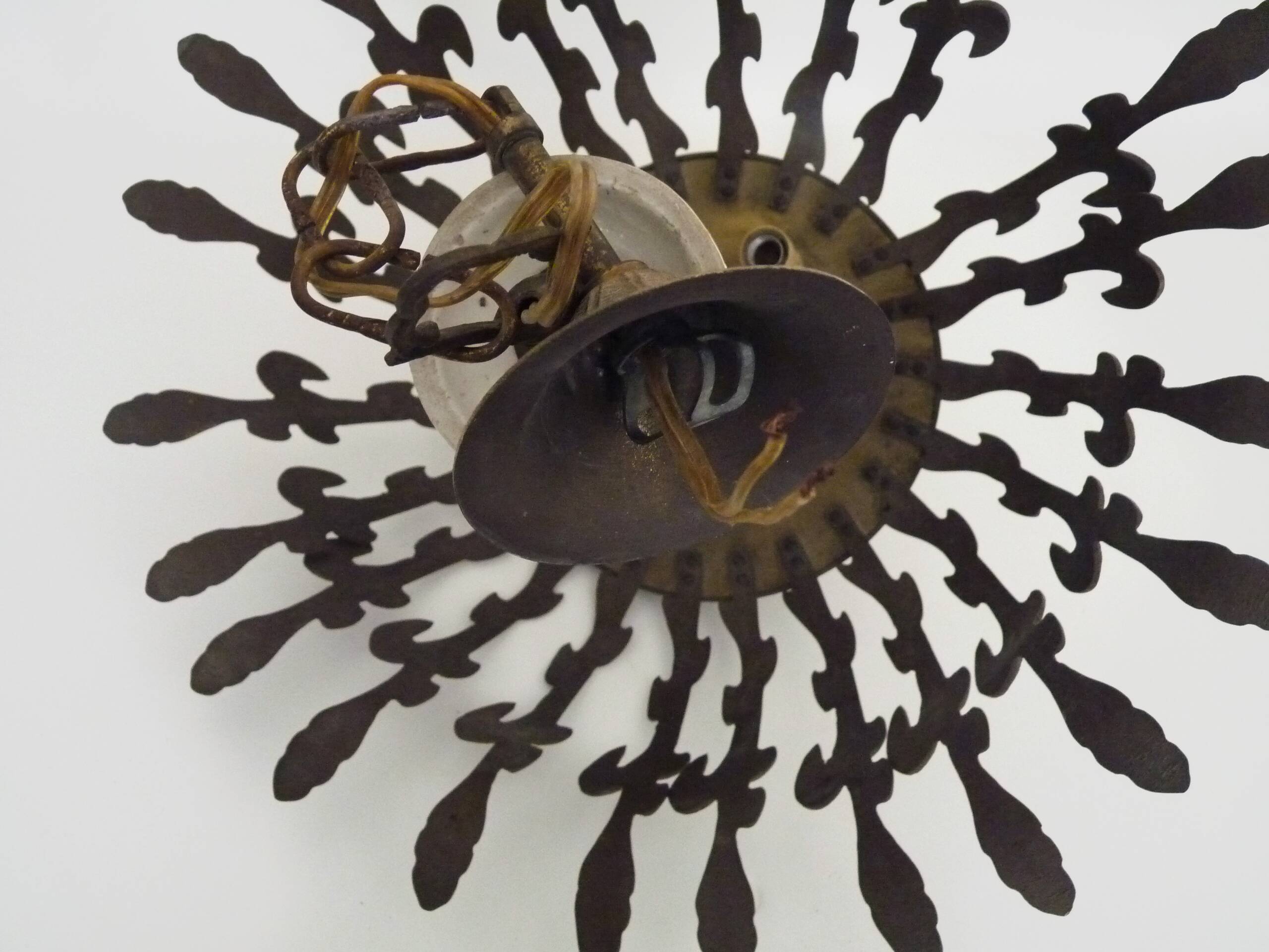 Half-basket chandelier with 5 lights in bronze and Spanish ceramic. 1960s