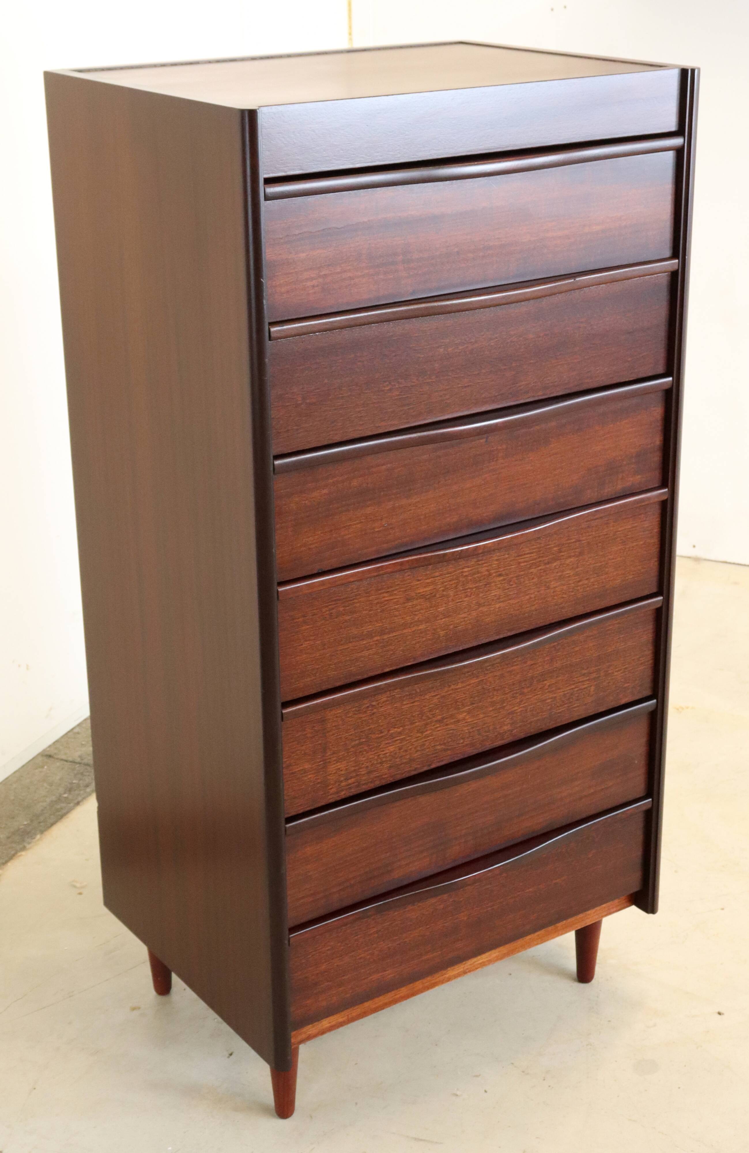 Hoge Ladekast 'Goulceby'