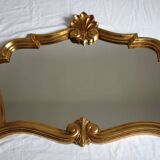 Miroir style Louis XV en bois doré, 88x61 cm