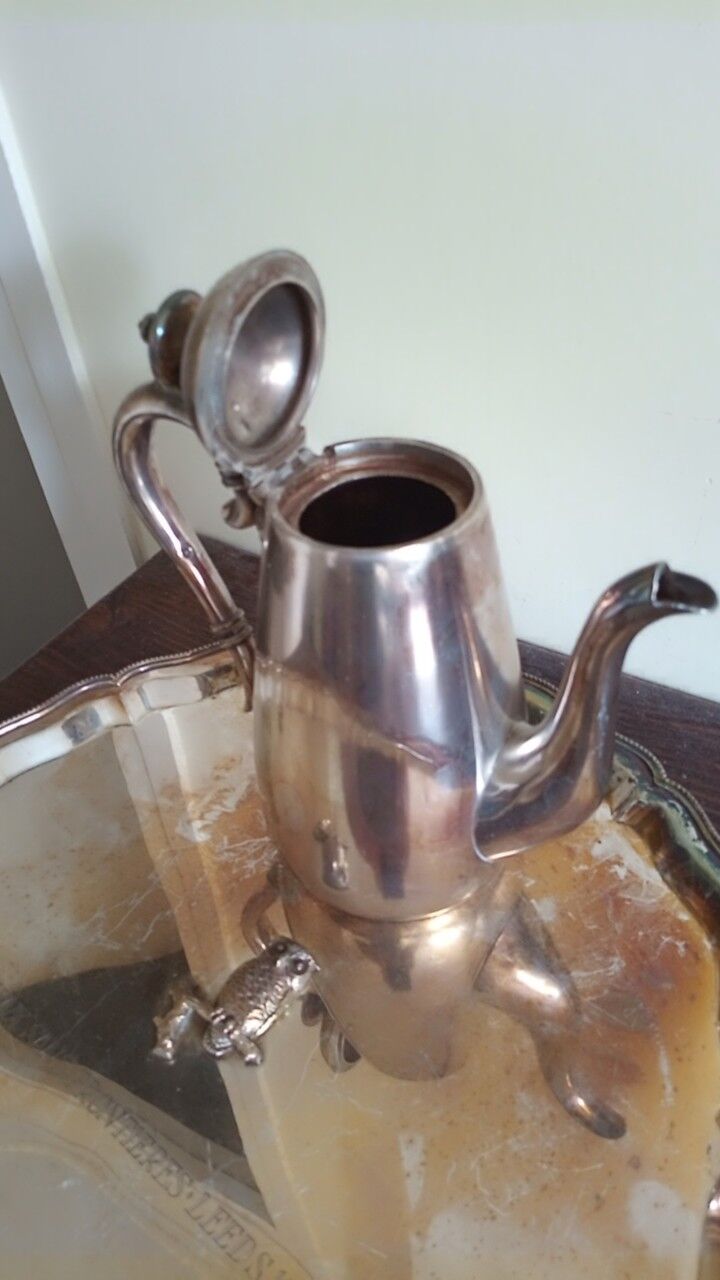 Tray and pourer - silver metal english