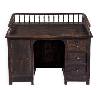 Vintage desk