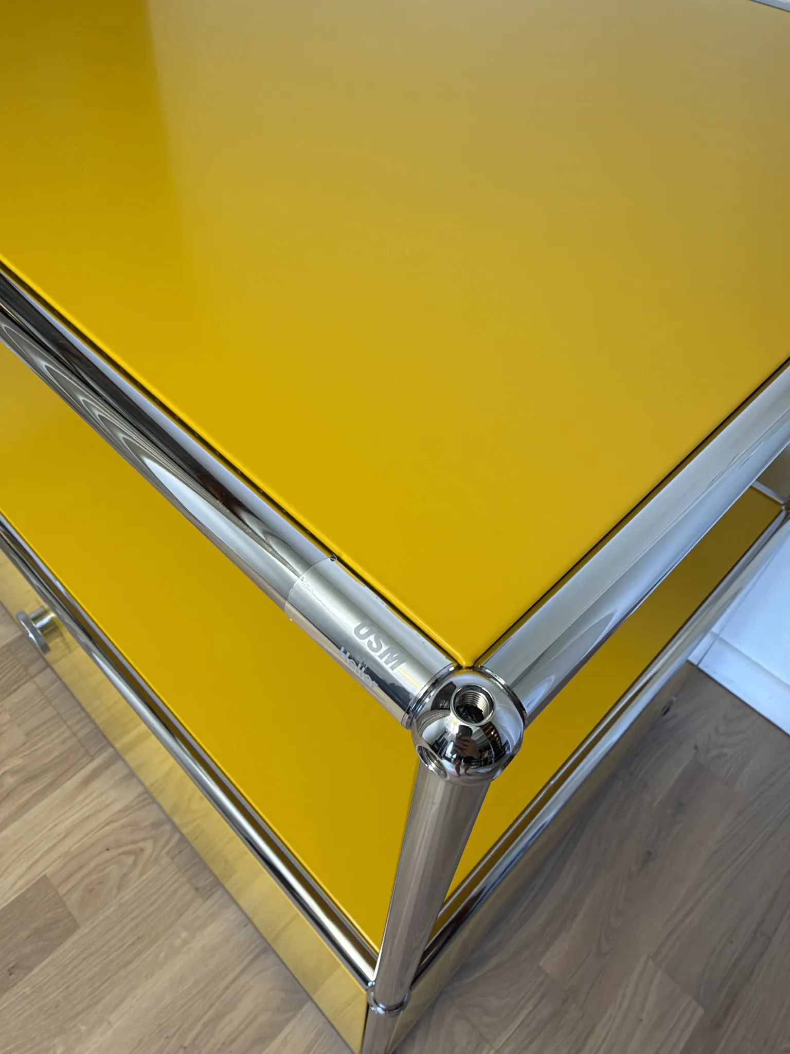 USM Haller commode in Gold Yellow