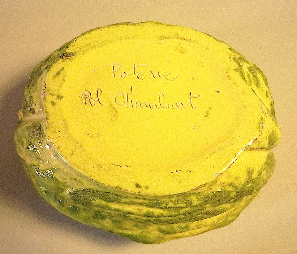 Vide poche en céramique de Pol Chambost "la noix ou fruit" de 1950
