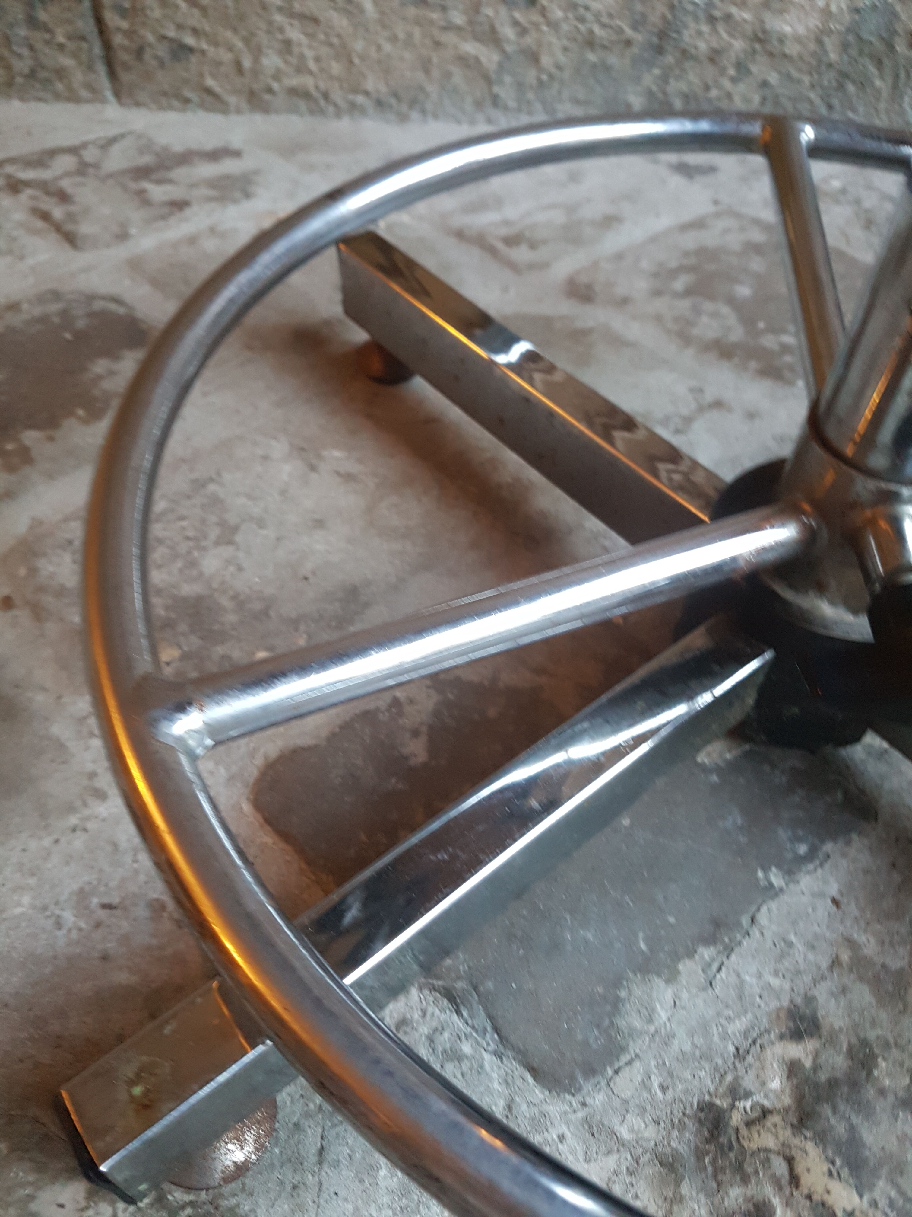 Chaise industrielle vintage Kor