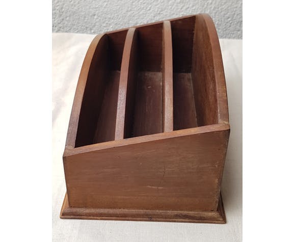 Porte lettres en bois