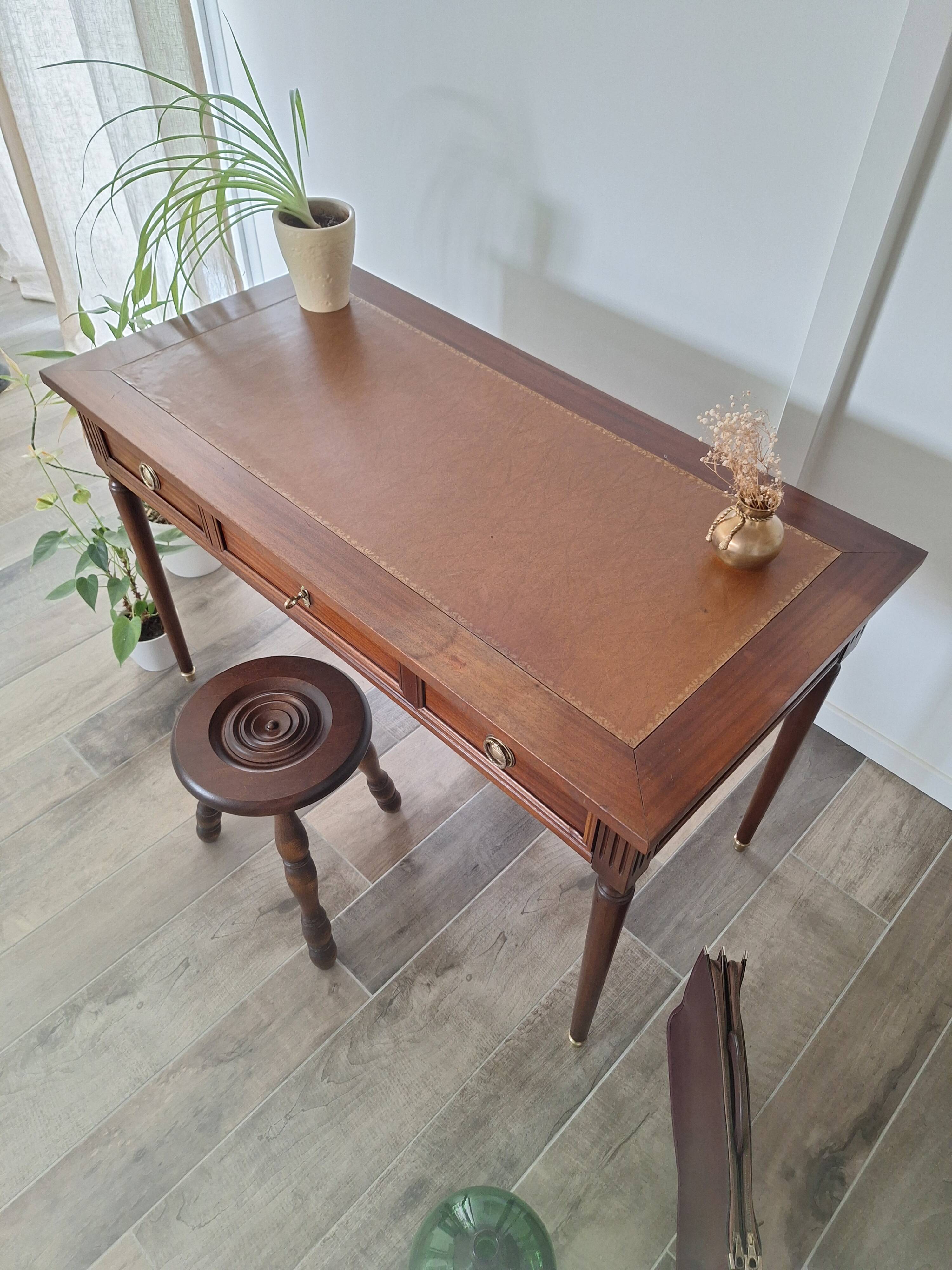 Louis XIV style desk