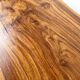 Table basse brutaliste en noyer massif, plateau slab live edge, France