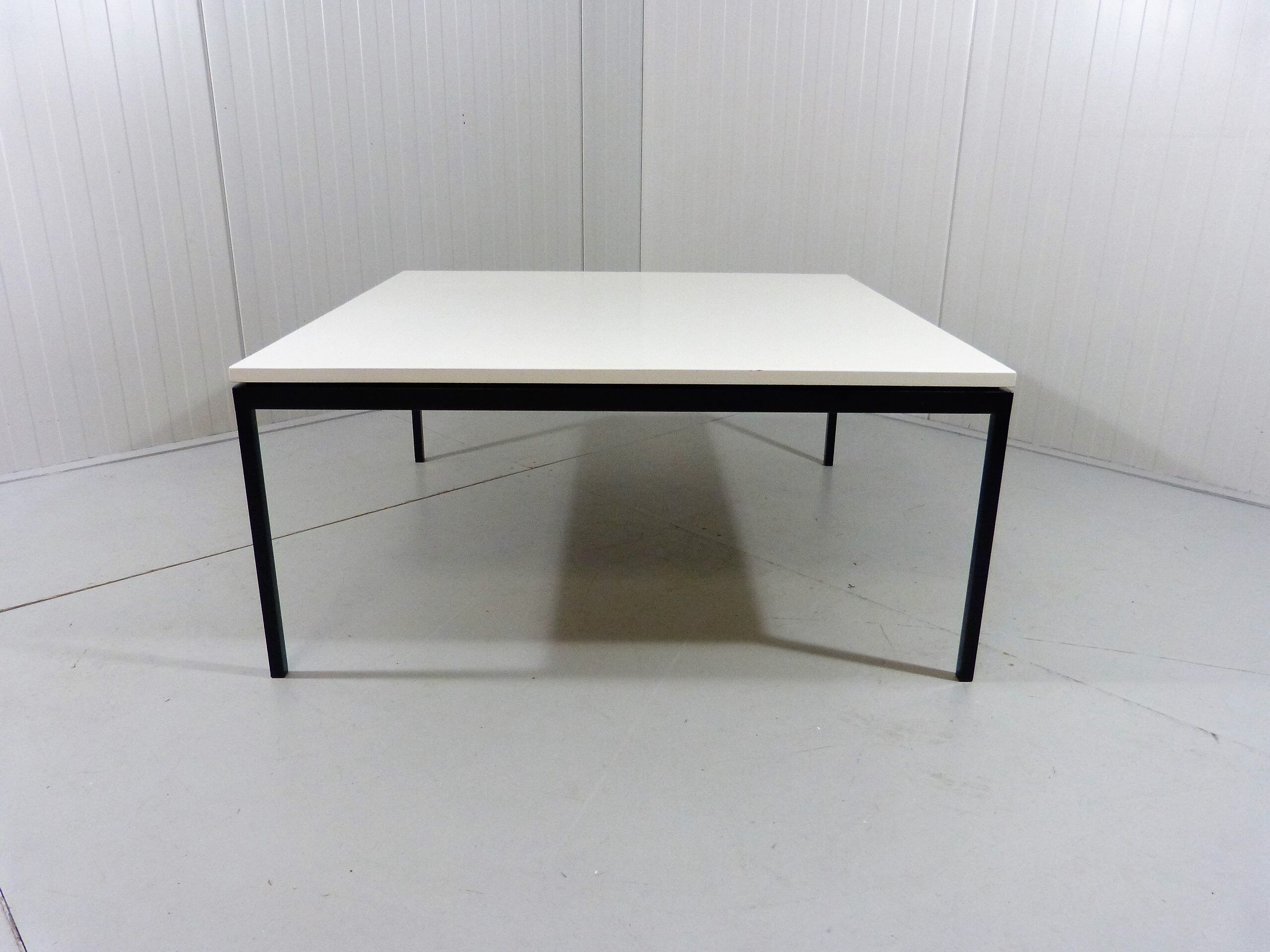 Coffee table by Knoll International, 1960’s