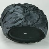 Black resin vase Lotus publisher VGnewtrend