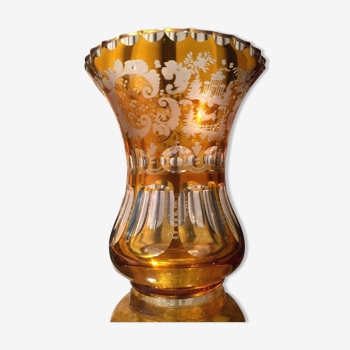 Bi-colored amber and transparent bohemic crystal vase