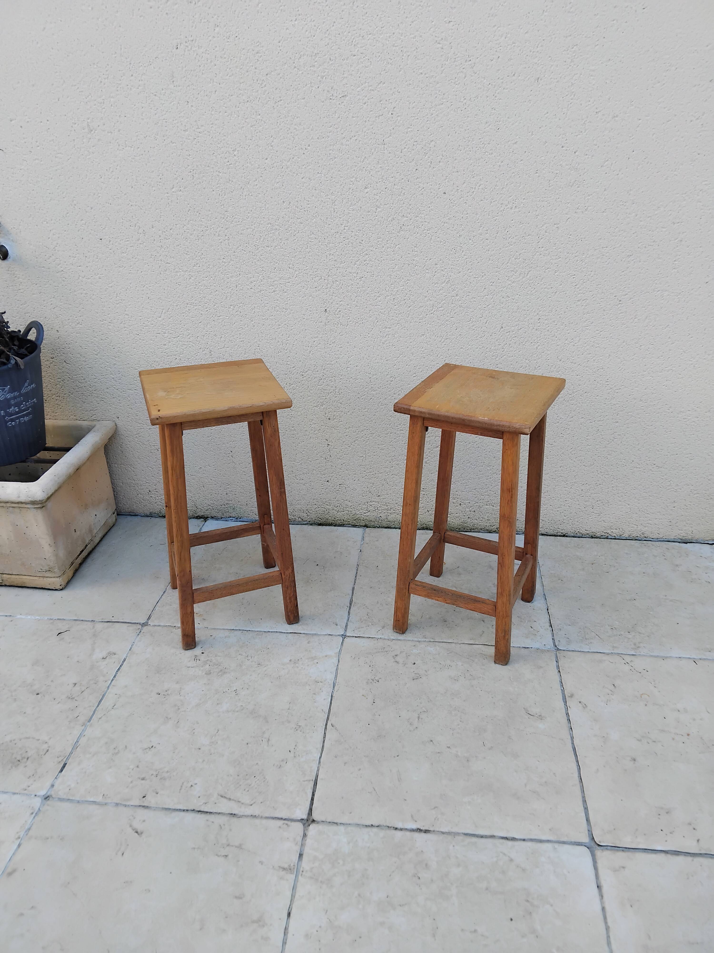 Pair of vintage pine stools from the 80s