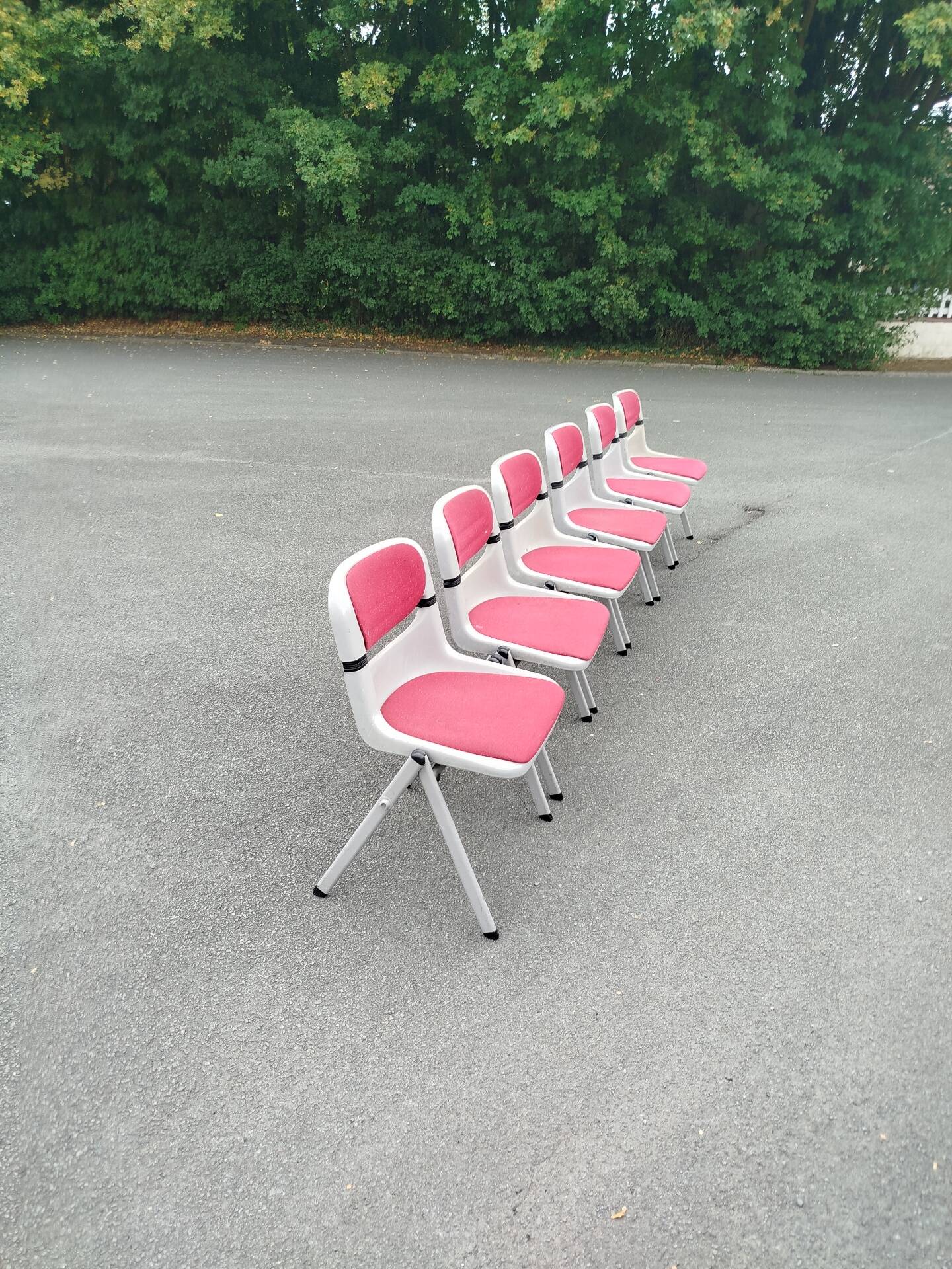 Lot of 6 designer chairs by Emilio Ambasz and Giancarlo Piretti for Openark.