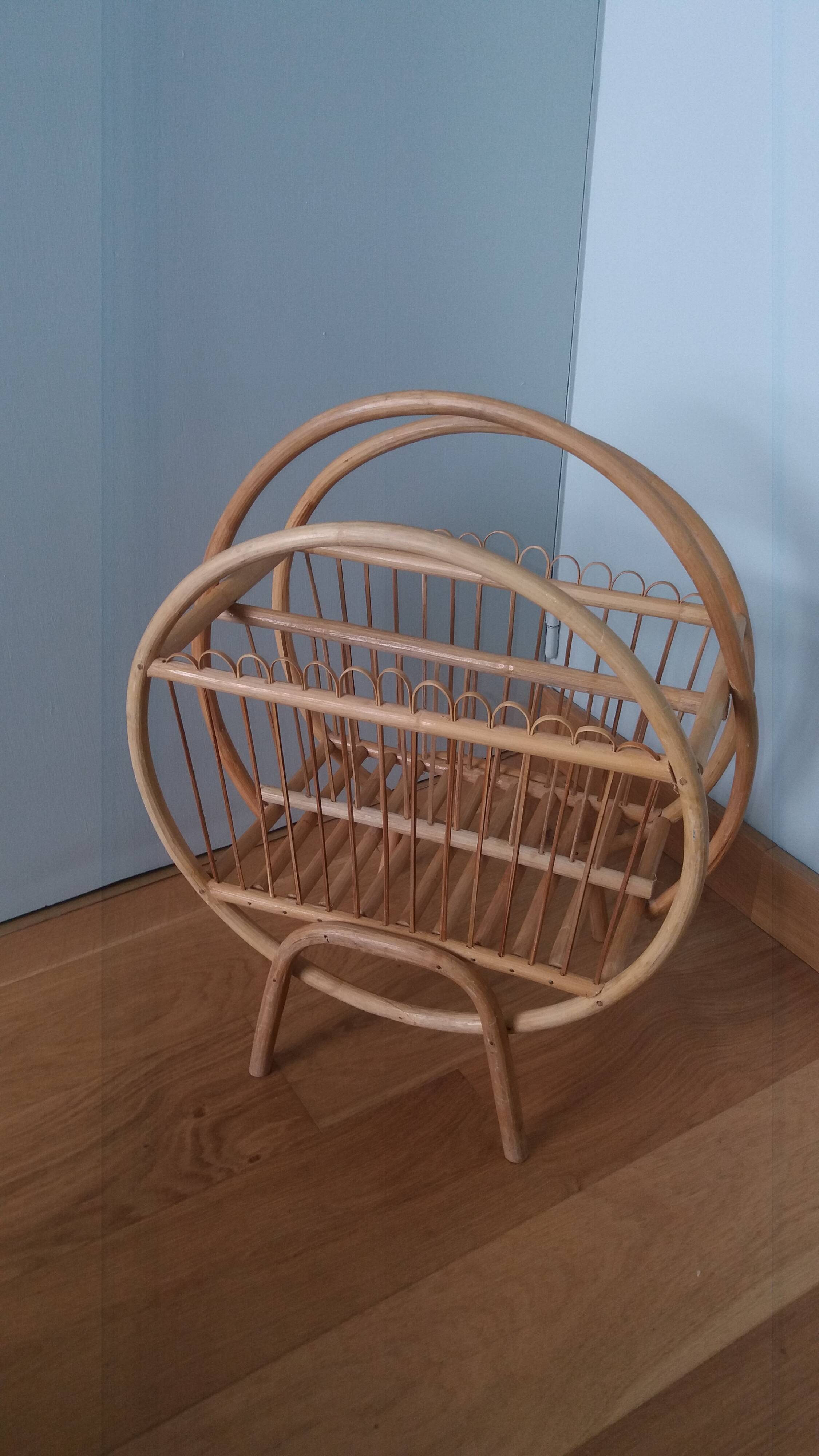 Vinyl holder, wicker magazine rack