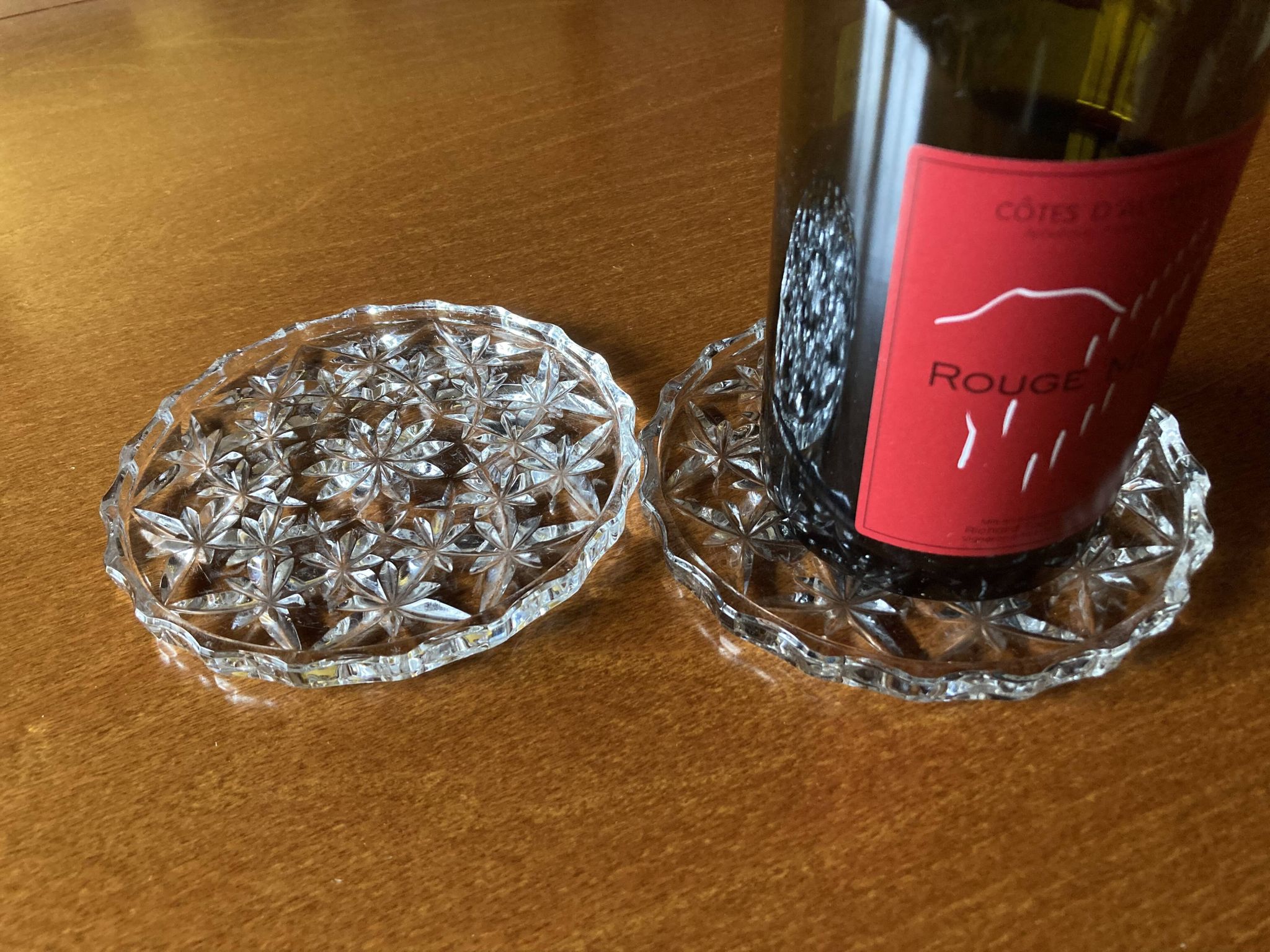 Paire de dessous de bouteille en cristal