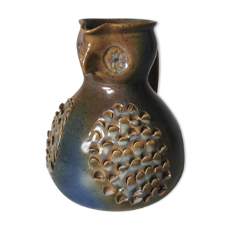 Zoomorphic pitcher owl