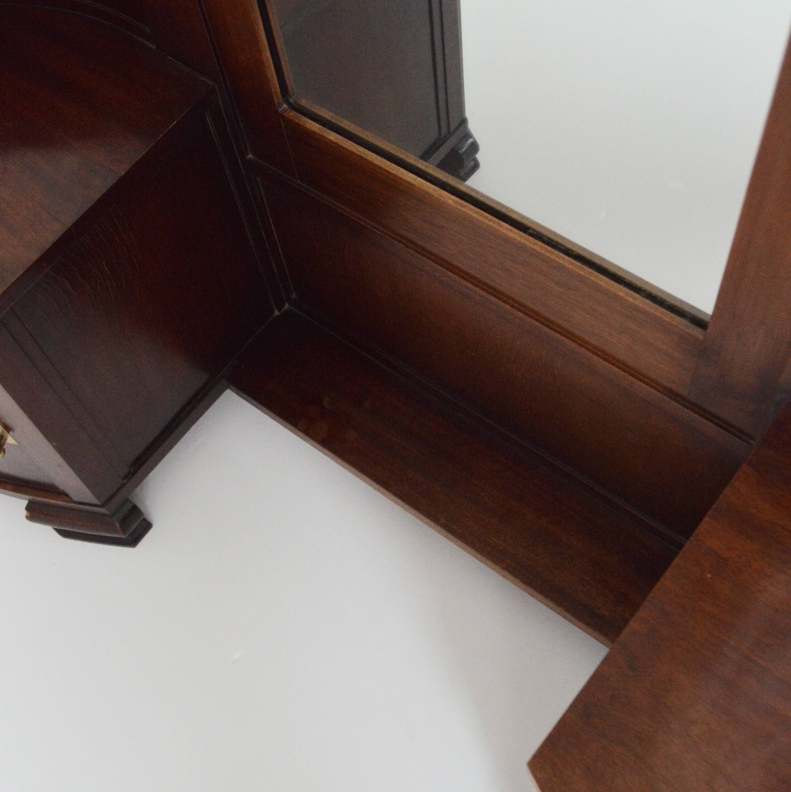 Hairdresser / Art Deco Entrance Furniture 1930