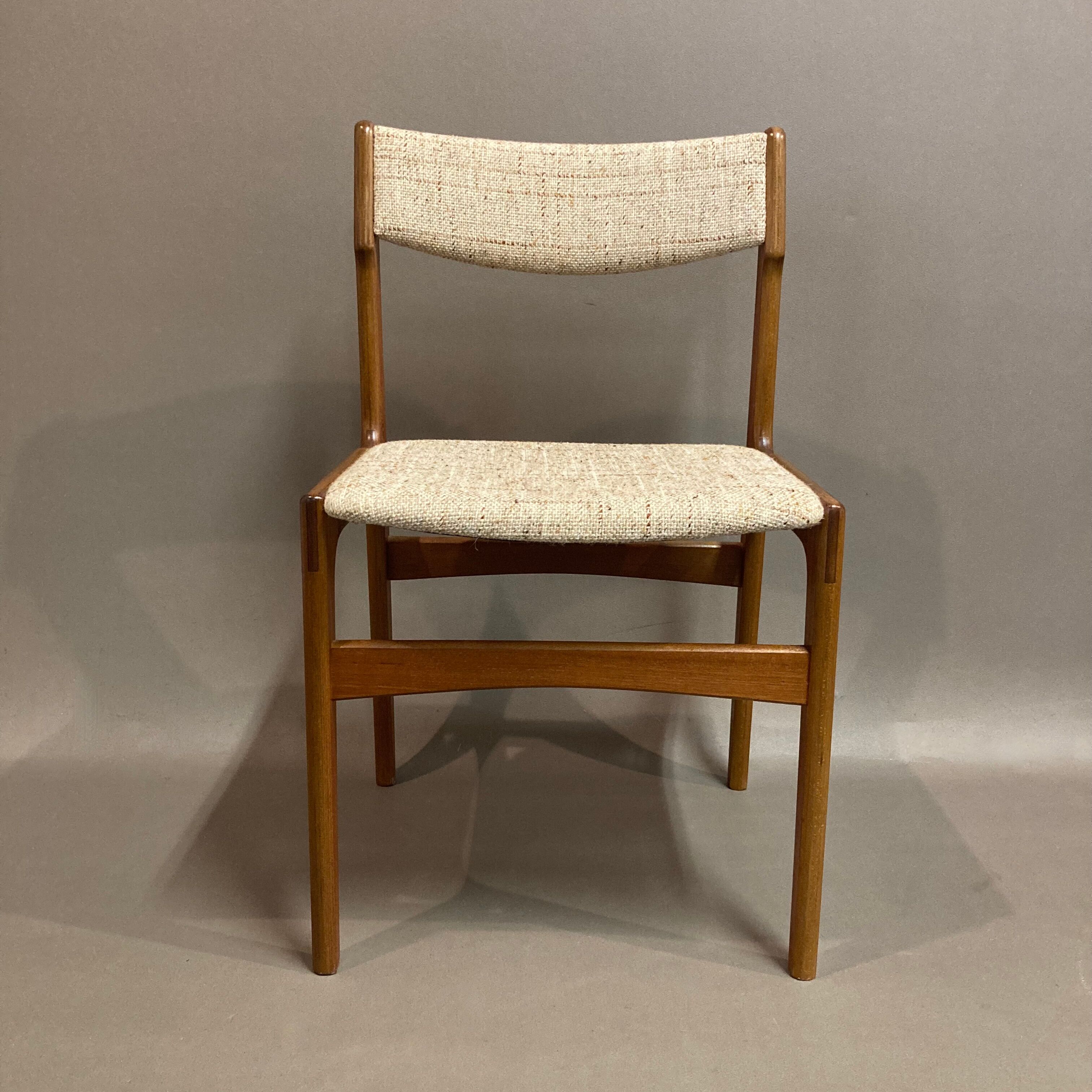 Pair of chairs "Scandinavian design" 1950.