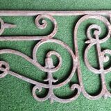 Lambrequin window top wardrobe