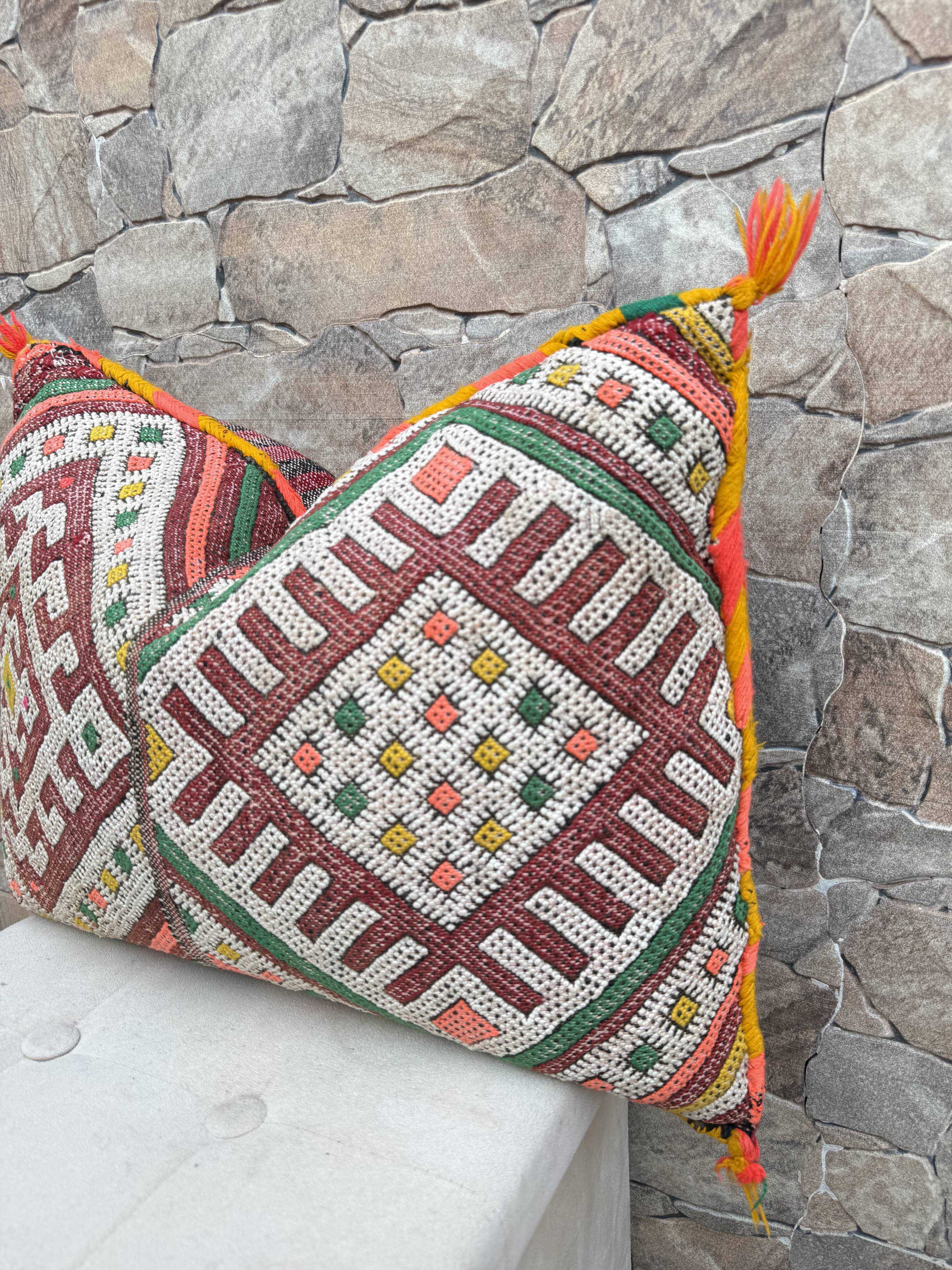 Moroccan pillowcase, Berber cushion cover, woven pillowcase