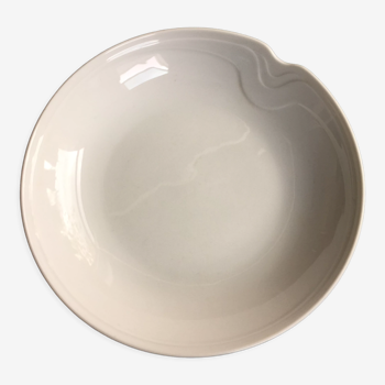 Assiette creuse ou bol de présentation en porcelaine blanche
