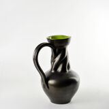 Echlinger pitcher
