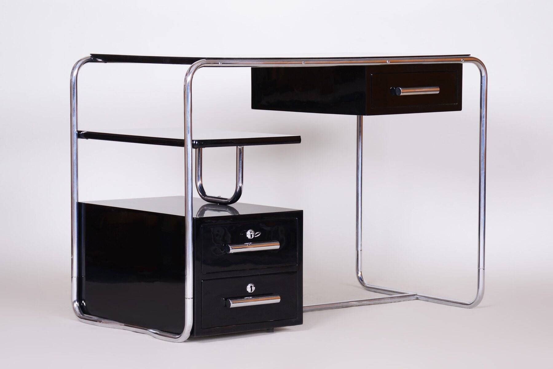 Bauhaus Writing Desk in Chrome, Steel and Wood, Germany, 1930s