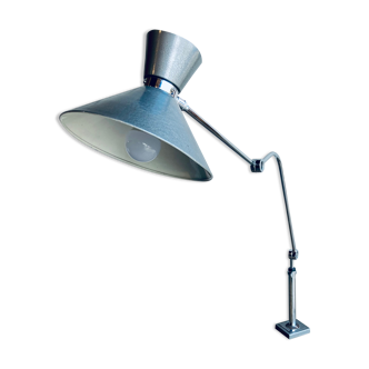 Articulated lamp archi