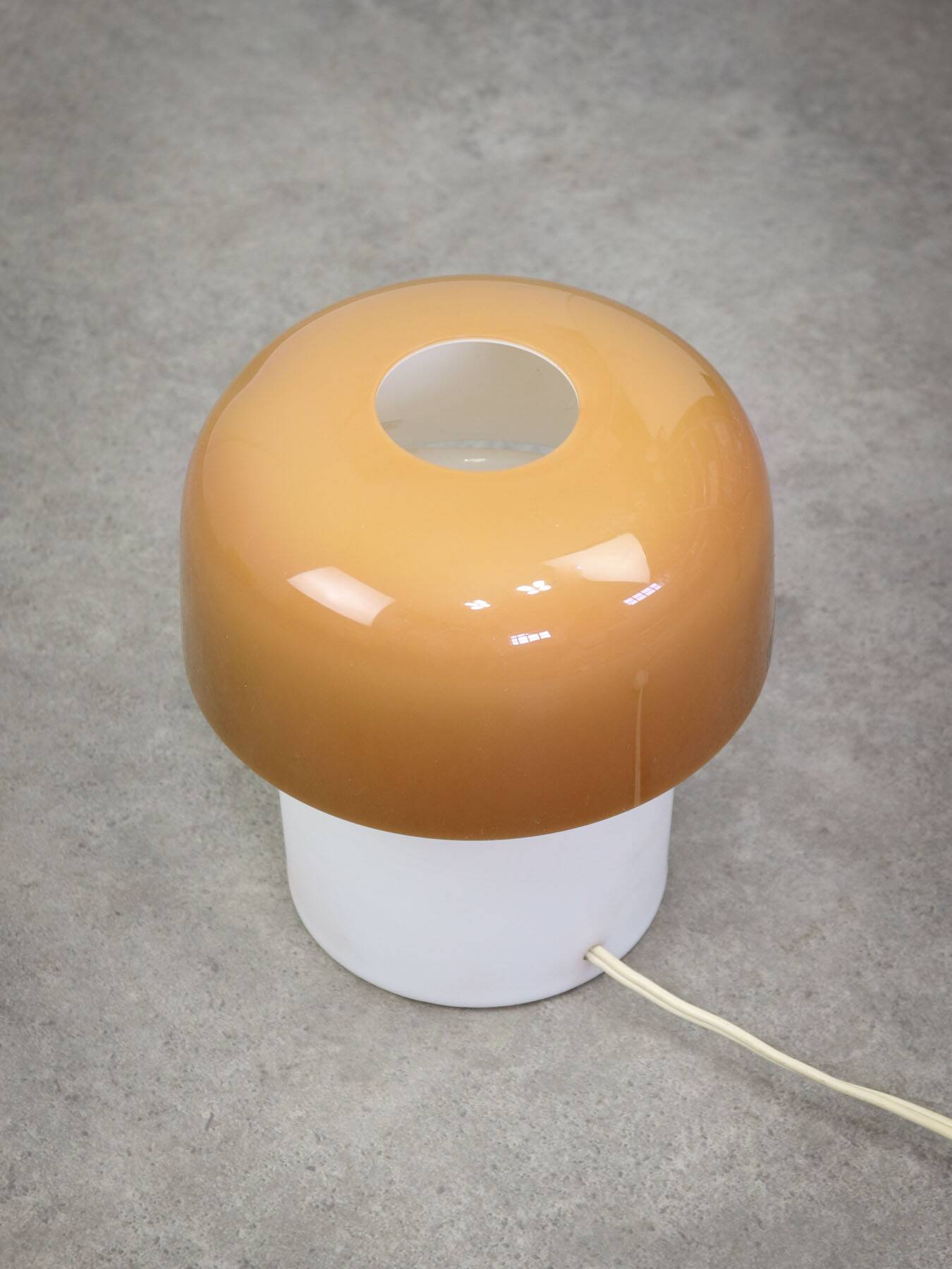 Space Age Mushroom Table Lamp by Luigi Massoni for Guzzini, 1970s