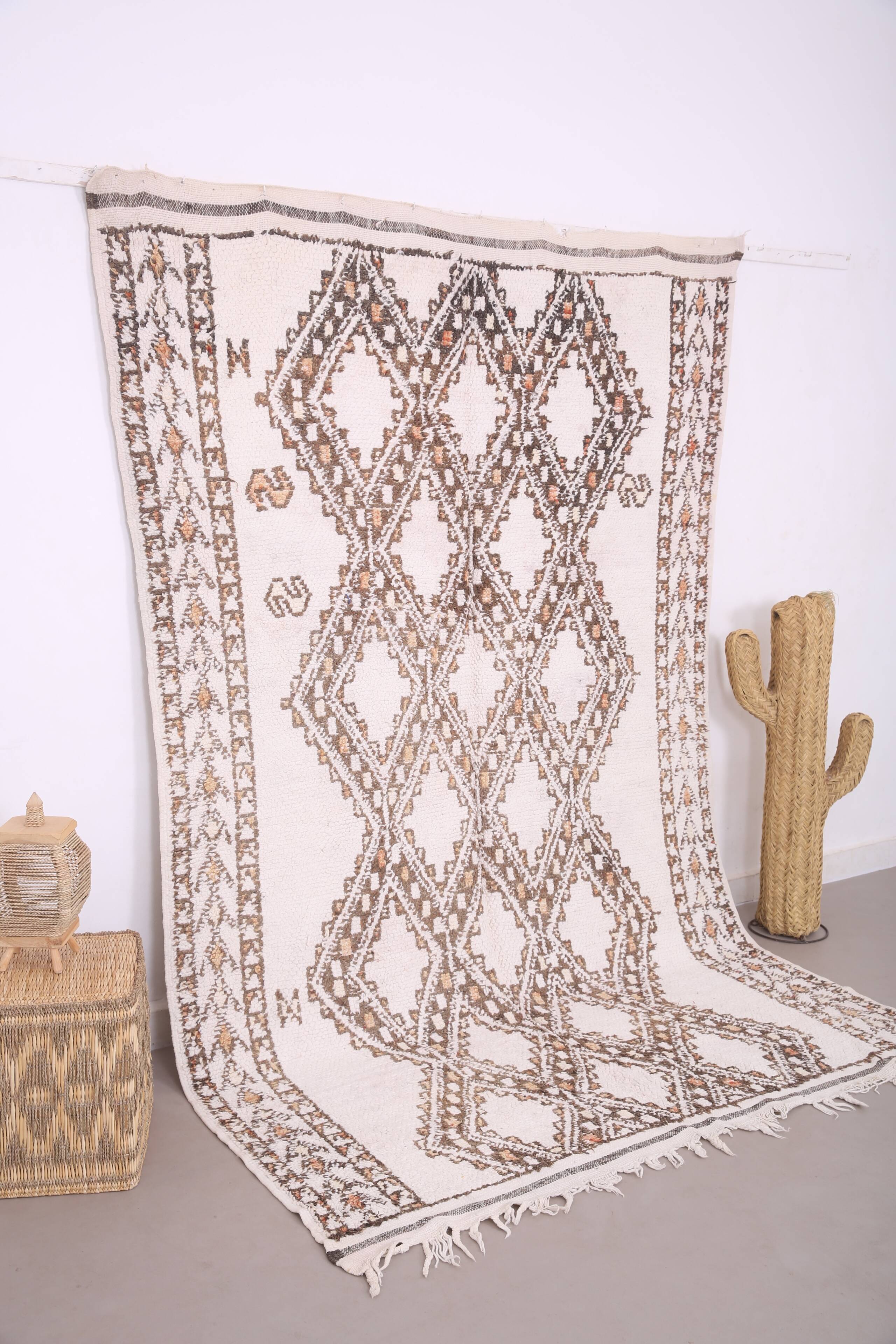 Vintage Moroccan Rug 177 x 269 cm - Berber Wool Rug - Beni Ourain Rug