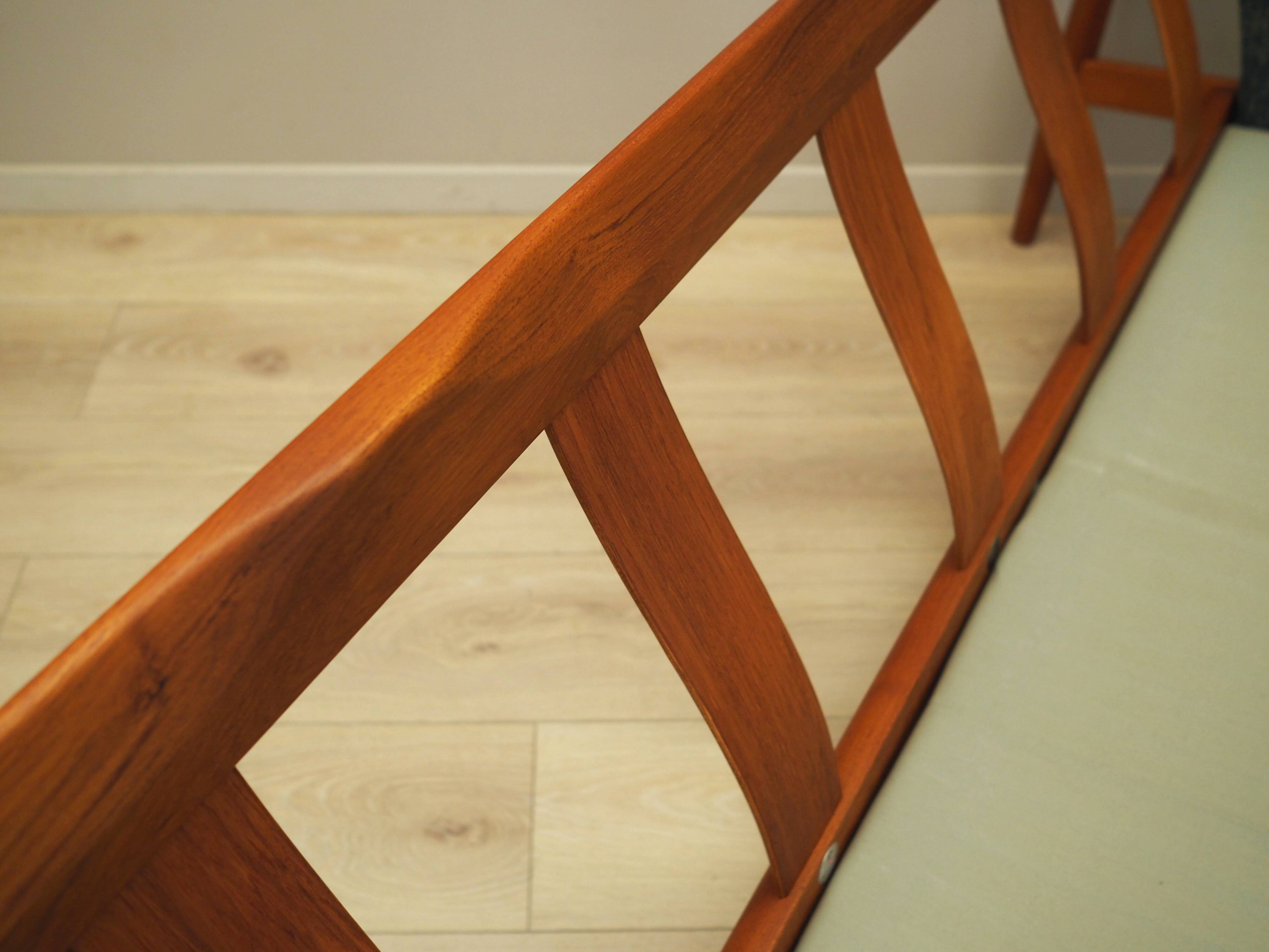 Salon, design danois, années 1960, designer : Grete Jalk, fabricant : Fra