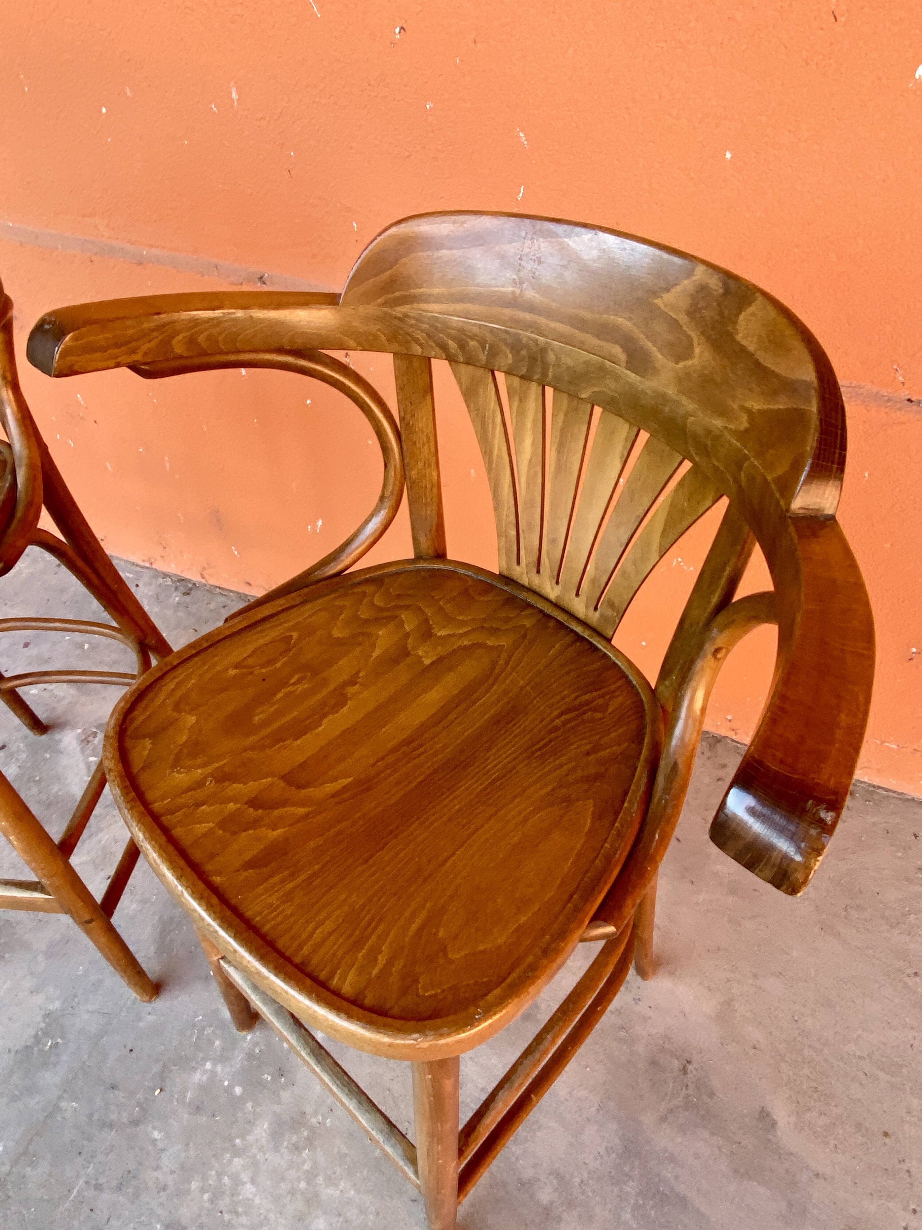 Set of 2 Bar Stools Restaurant Pub Tavern Curved Wood
