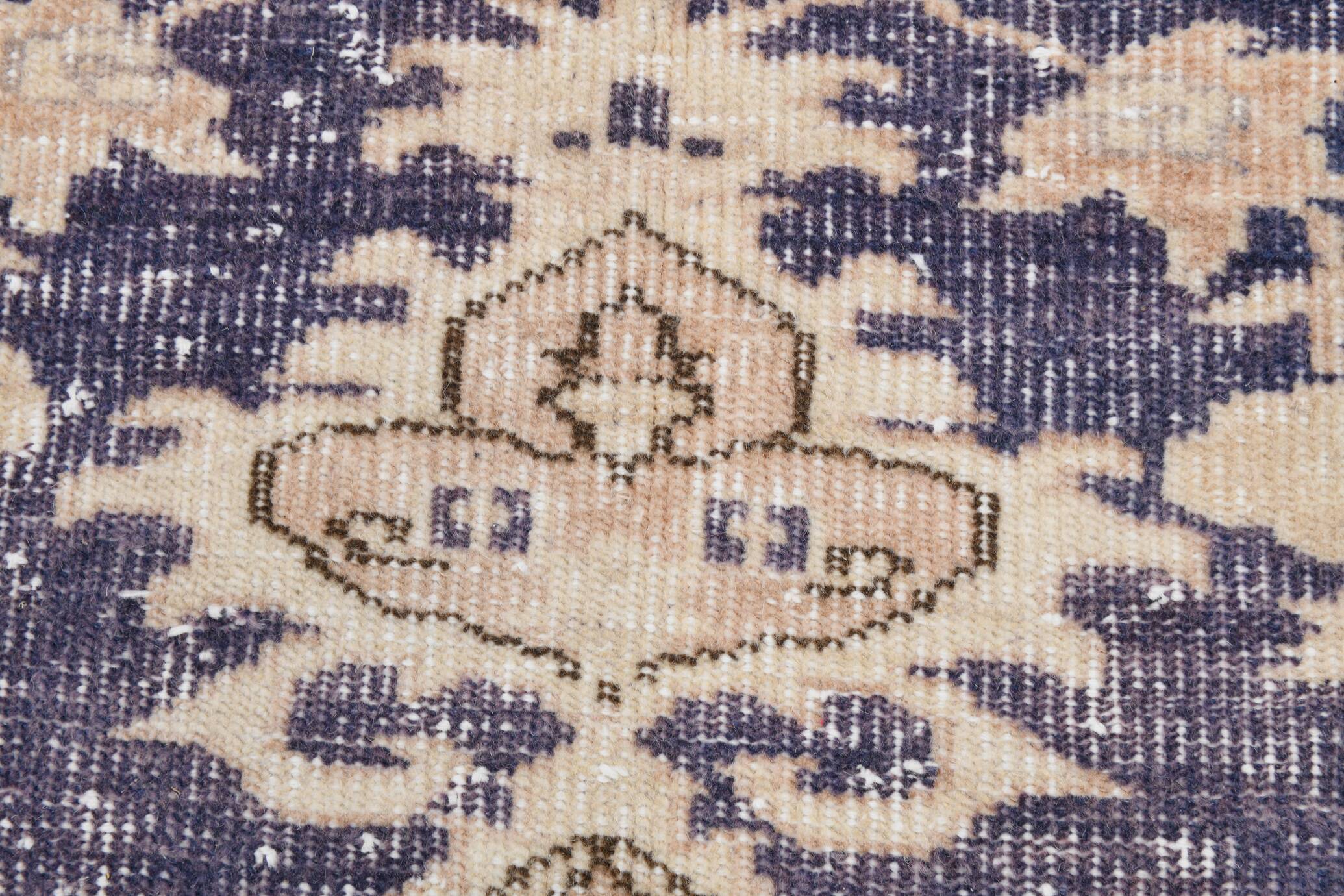 7x9 Navy Blue & Beige Classic Persian Rug, 202x282Cm SK 20114