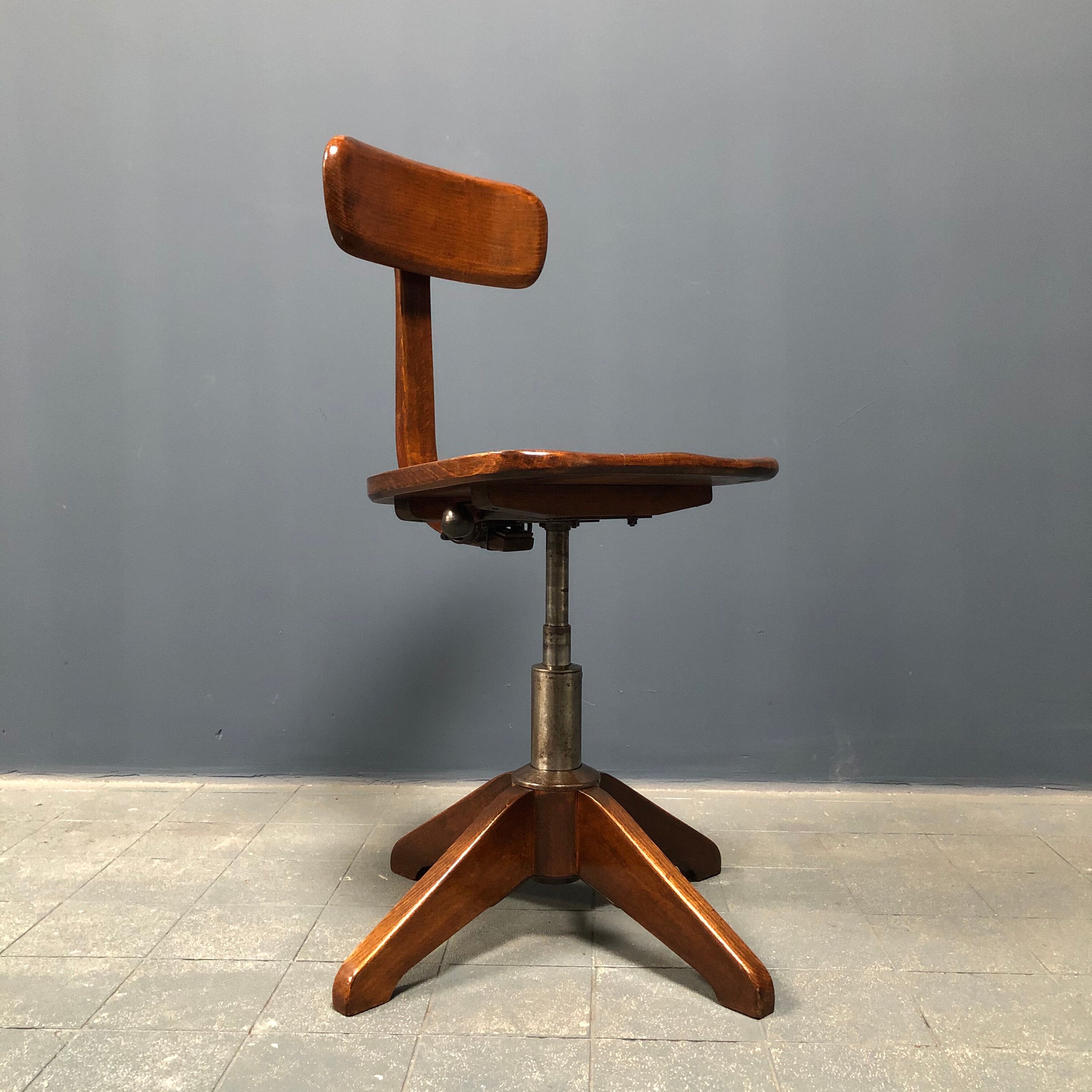 Brown beech wooden Albert Stoll atelier or desk chair from the 1920s