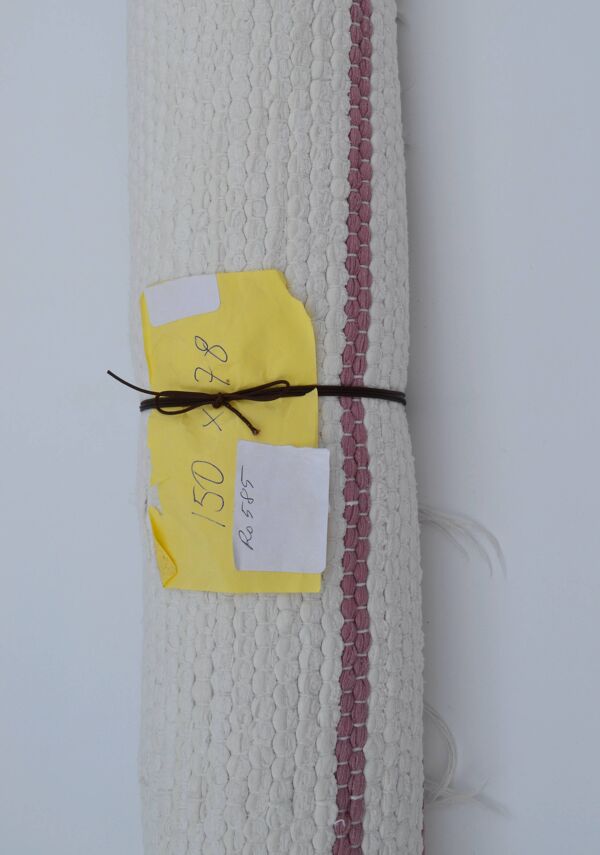 tapis tissé à la main suédois rose &white coton tapis circa 2000