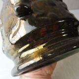 Decanter decoration relief, in jersey ceramic, nineteenth