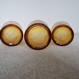 8 amber glasses