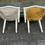 6 Louis XVI medallion chairs in beige wood and blue fabric from the 18th century.