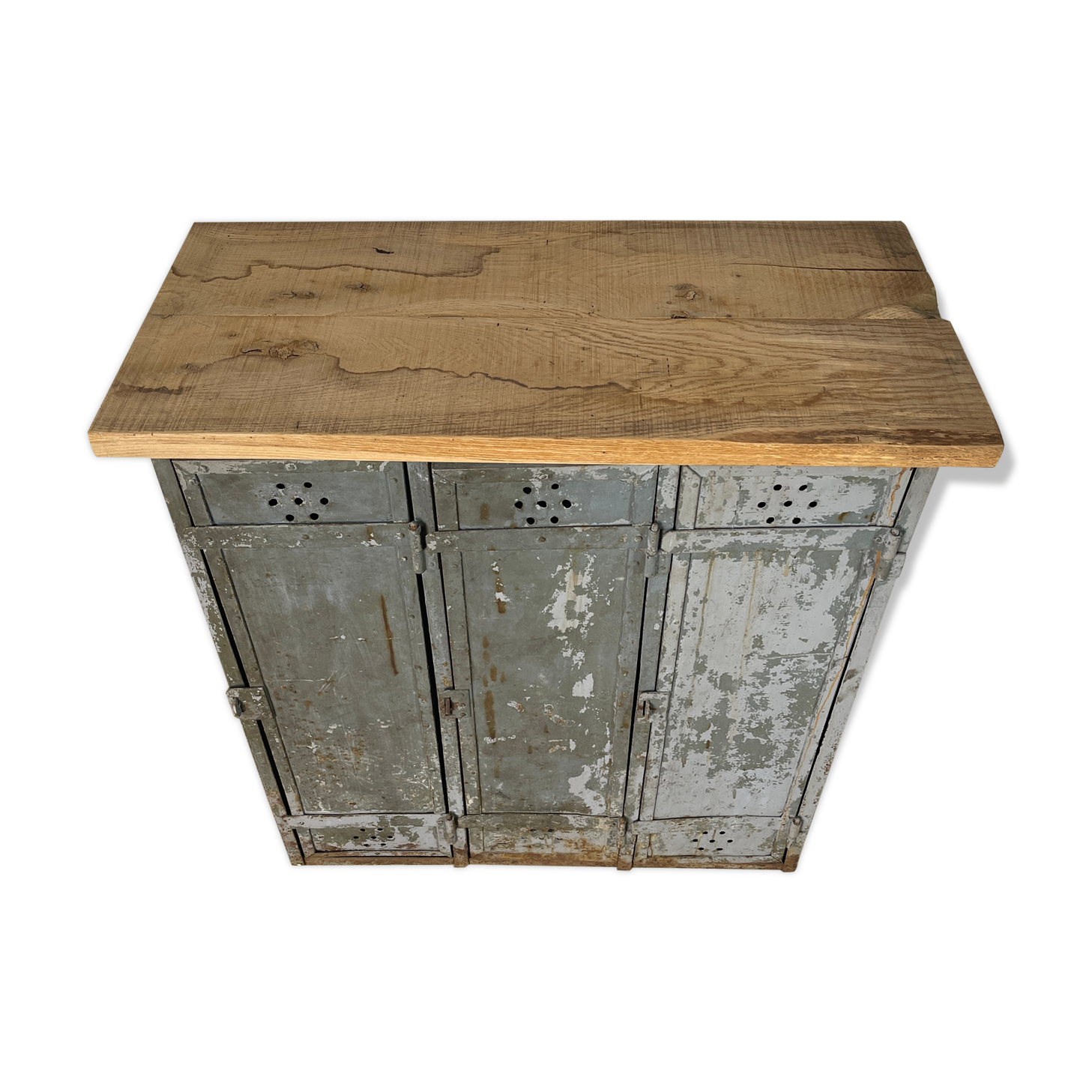 Buffet cloakroom 3 doors