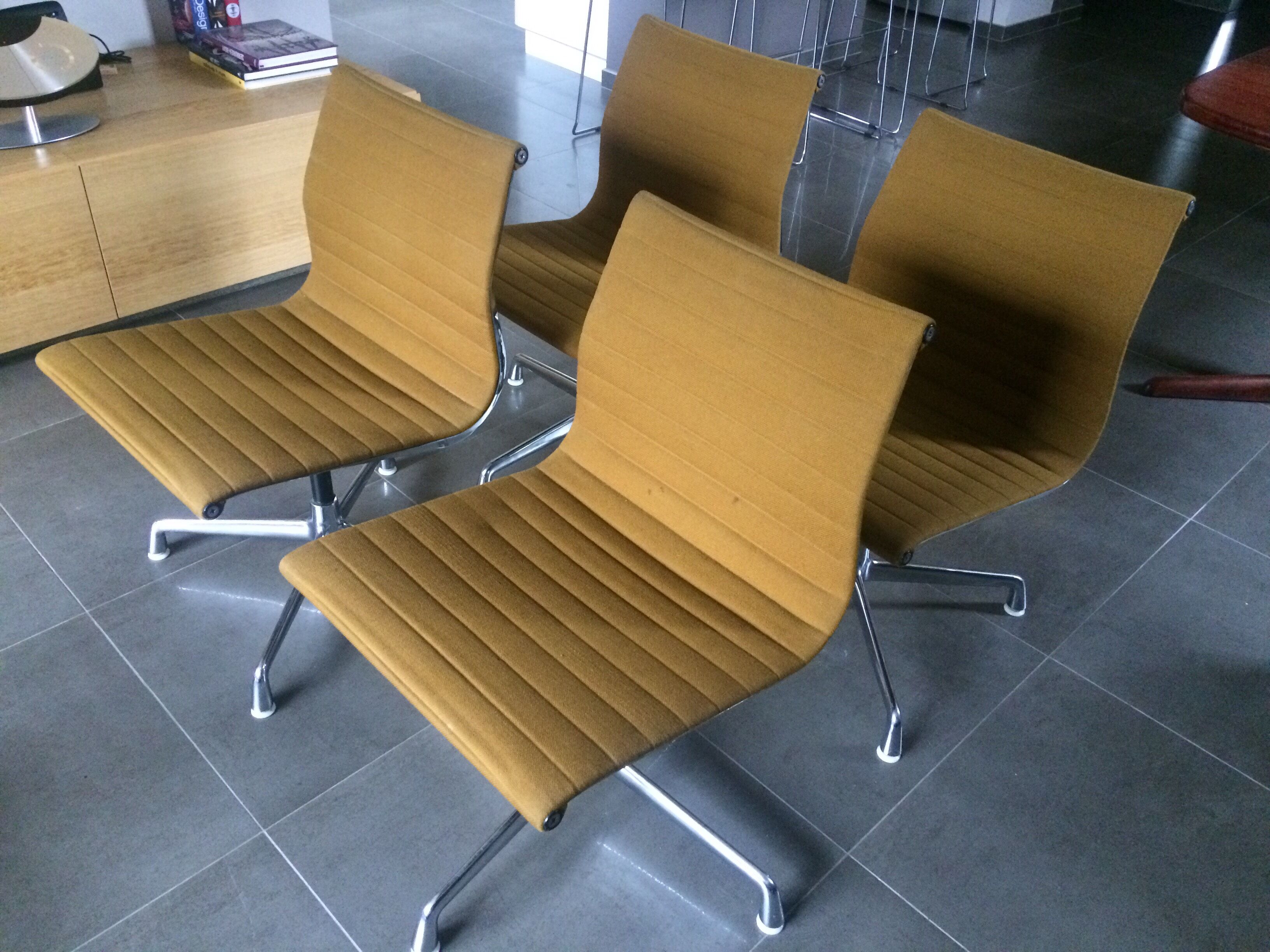 Chairs EA 105 by Charles & Ray Eames for Herman Miller