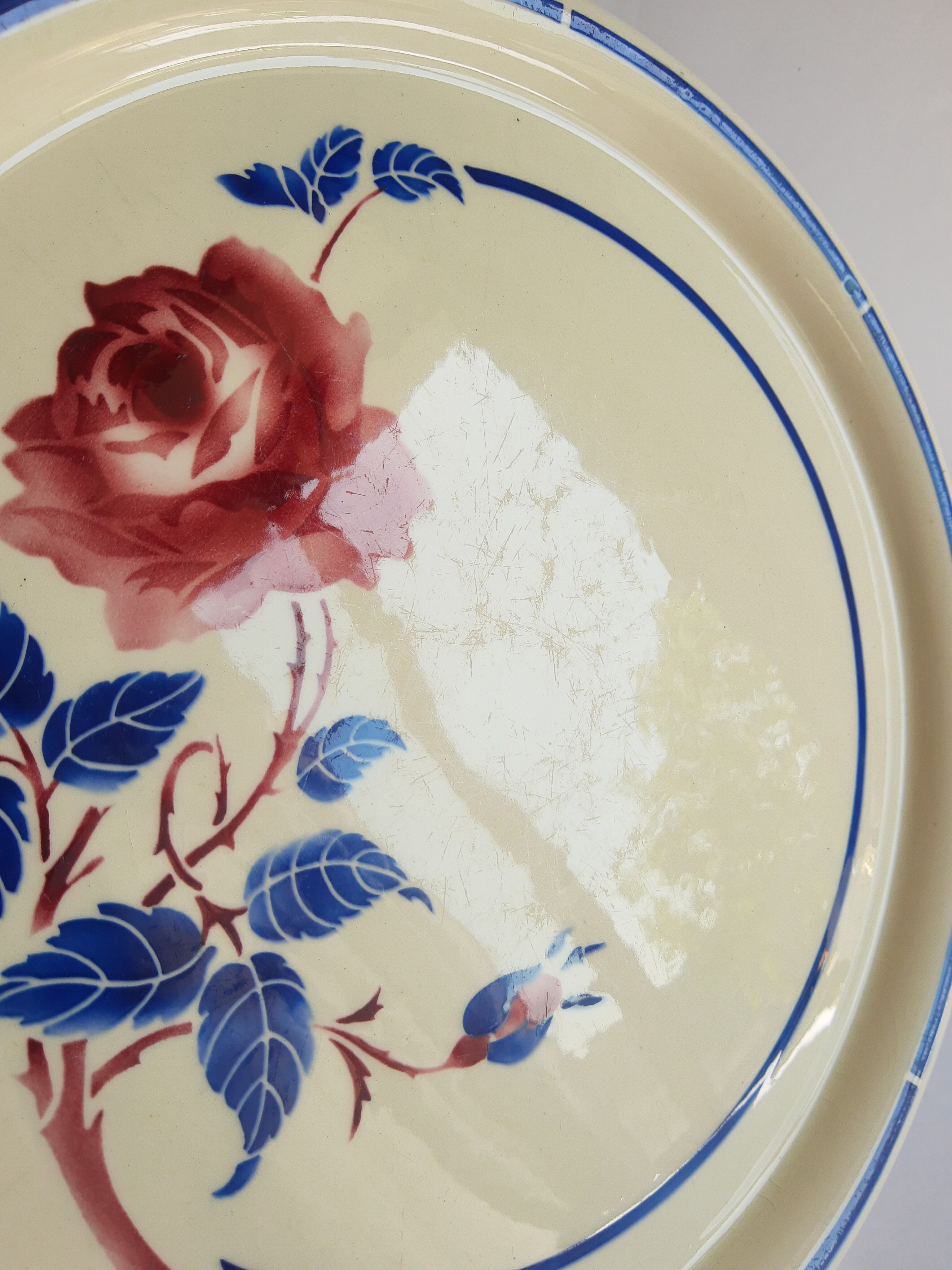Vintage Chantal K&G Luneville model pie serving dish France
