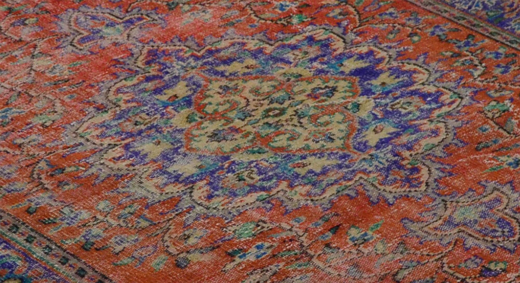 One-of-a-kind turkish handwoven vintage rug - rustic vintage charm 308x 174 cm