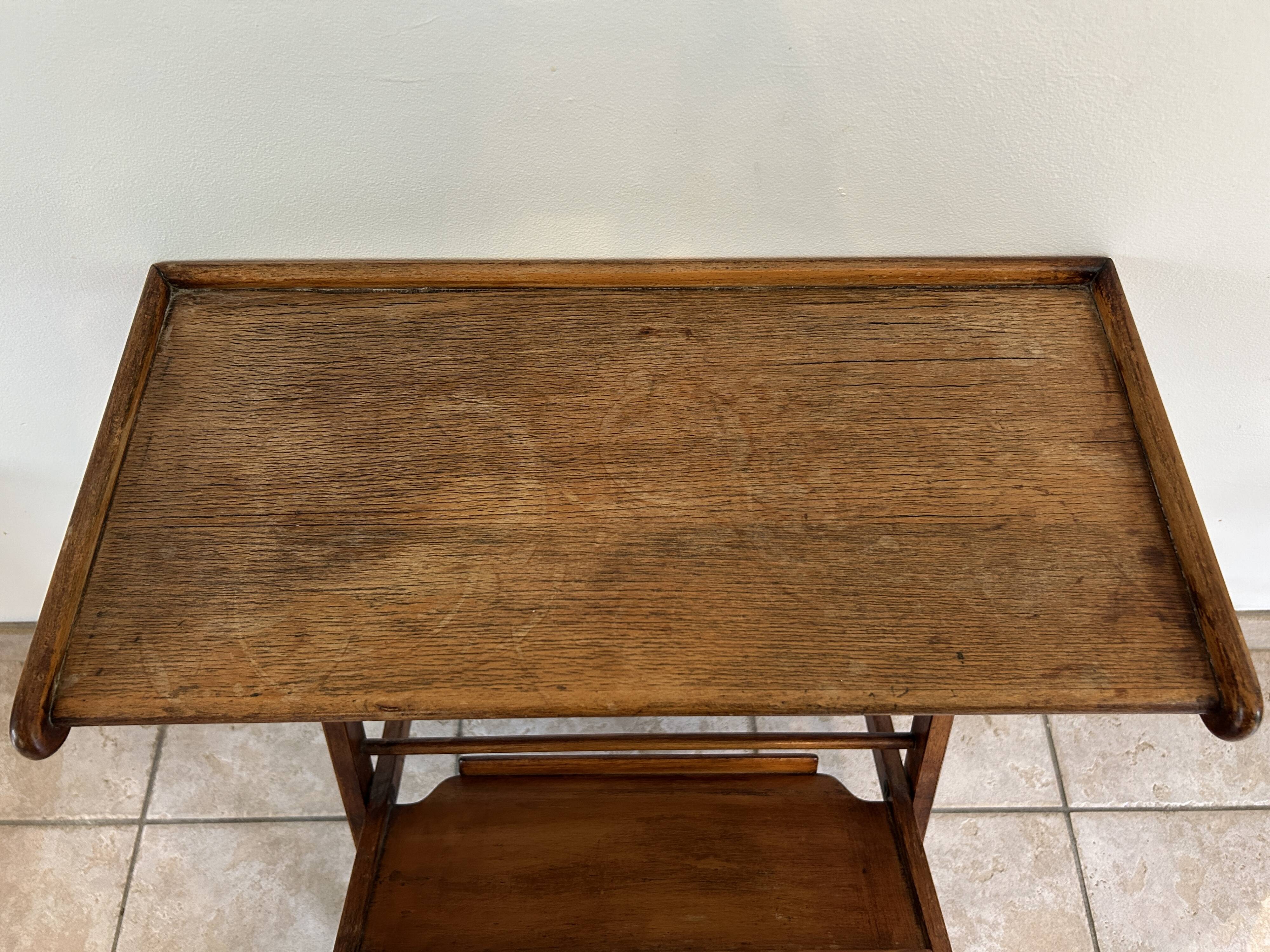 Table d'appoint, porte-revues scandinave vintage