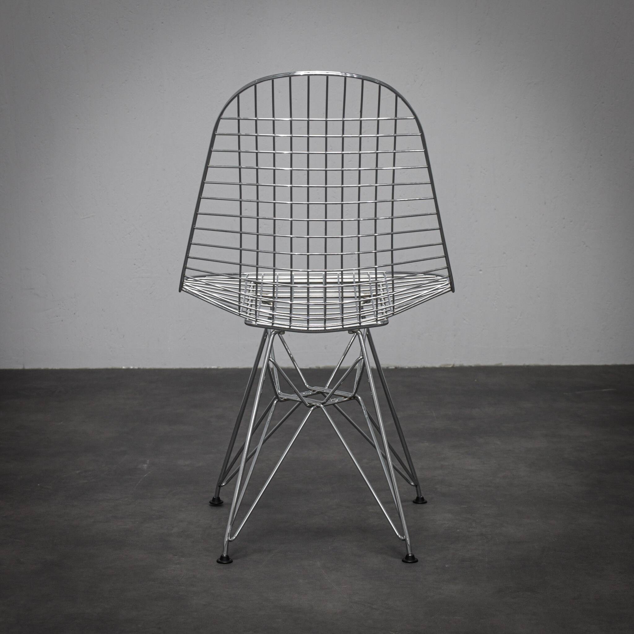 Iconic DKR wire chairs by Charles and Ray Eames for Vitra, set of 4