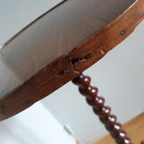 Solid wood pedestal table spiral base