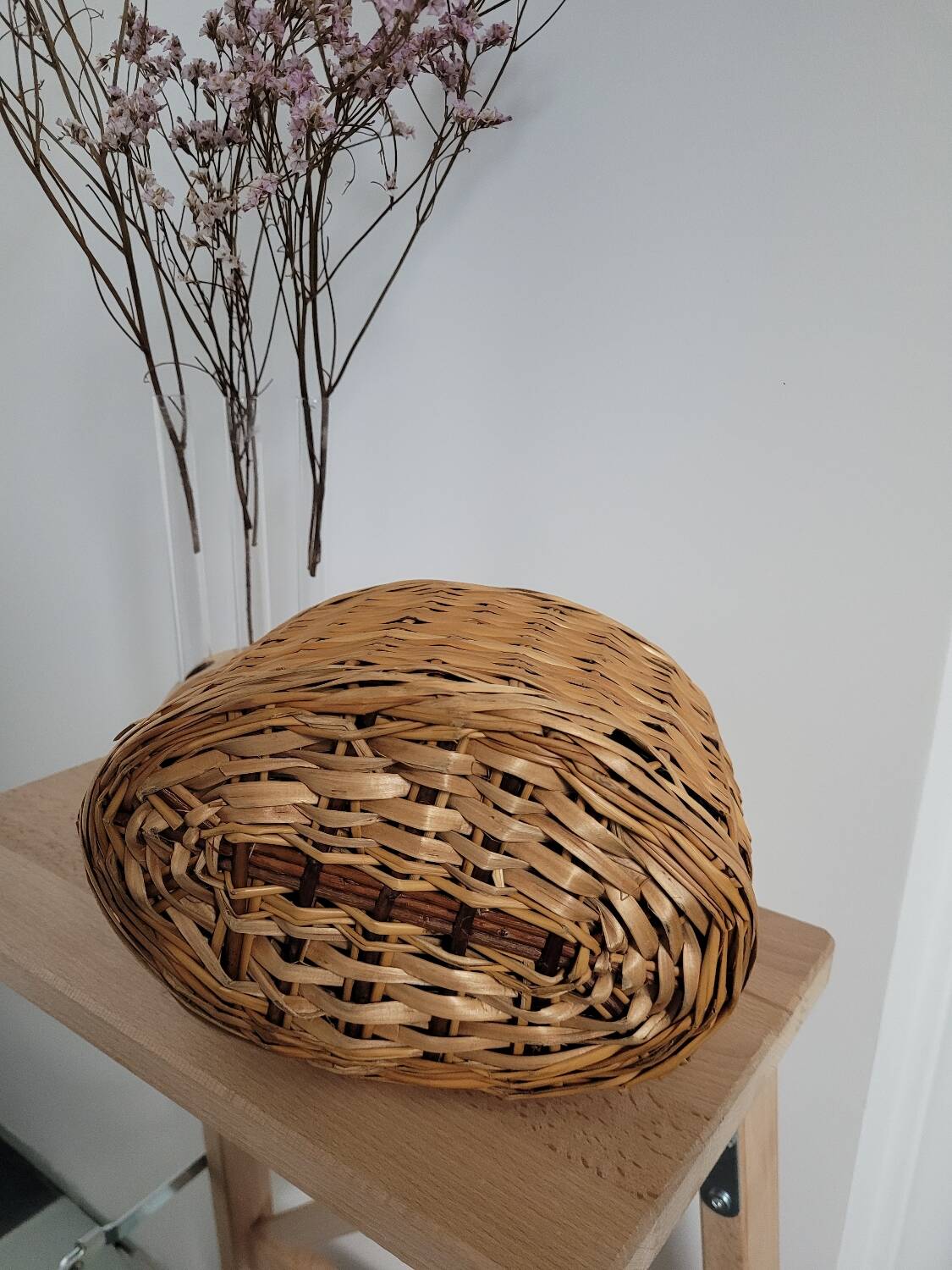Viresa wicker covering demijohn
