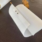 Paire d'appliques en laiton et acrylique, France 1960